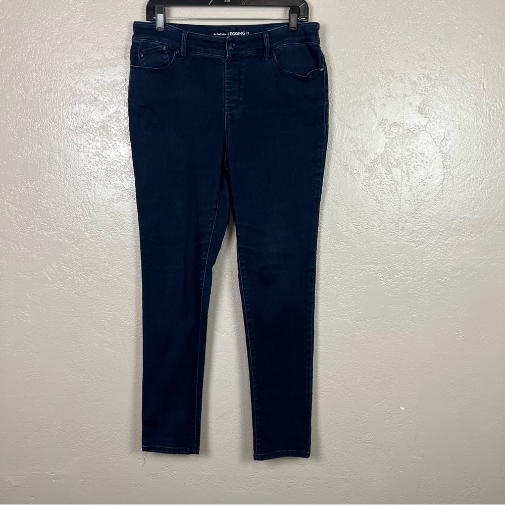 The platinum begging‎ by Chico’s women high rise stretch skinny jeans size 0